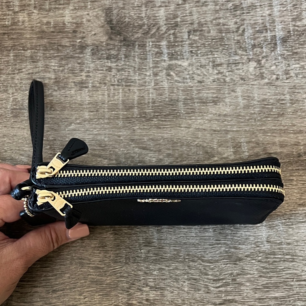 Coach Black double sided Wristlet Wallet - Picture 2 of 3